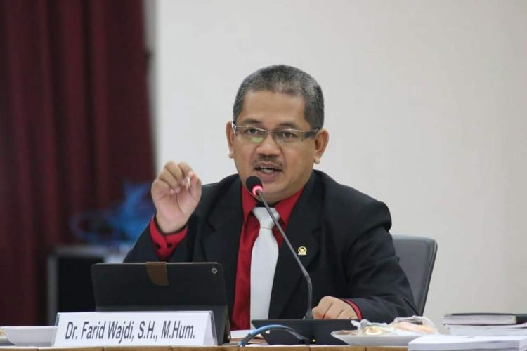 Ethics of Care: Jangan Biarkan Seolah Hukum Bajak Demokrasi