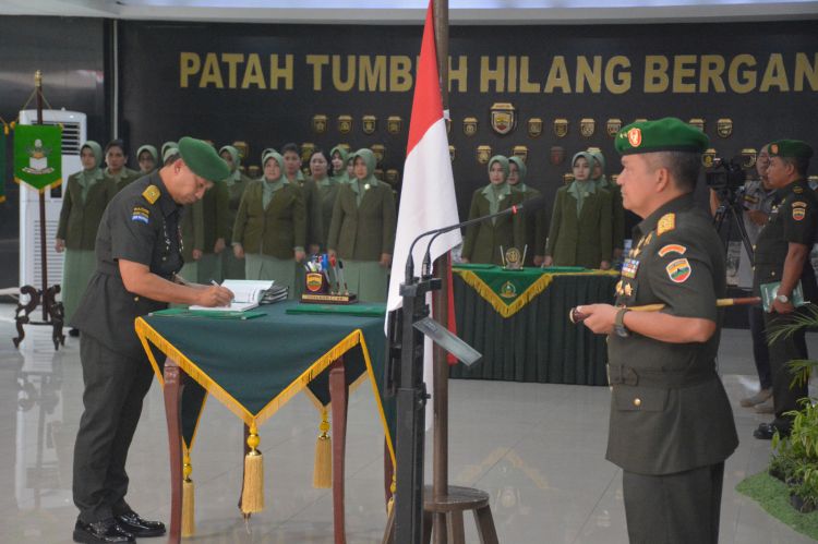 Pangdam Sertijabkan Danrem 031/WB dan Kakesdam I/BB