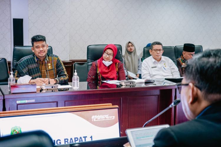 Komitmen Majukan dan Lindungi HAM, Walikota Medan Dapat Apresiasi Komnas HAM