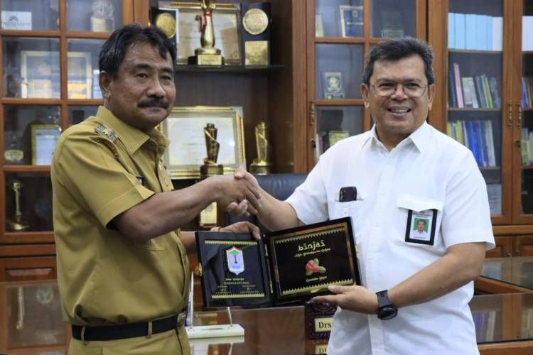 Kementrian PUPR Serahterimakan Pembangunan Aset Taman Kartini Setia Kota Binjai ke Walikota