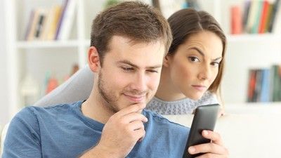 Pria Tukang Selingkuh Ditemukan Punya IQ Rendah