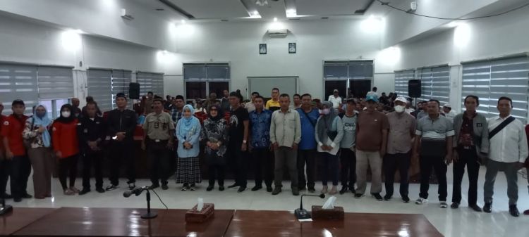 Pemkab Labuhanbatu Silaturahmi dengan Jurnalis