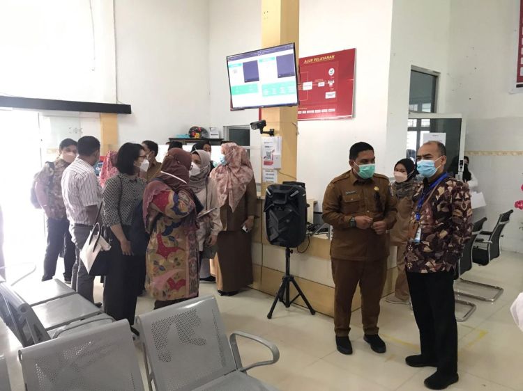 RSUP HAM Visitasi Pengampuan Layanan ke 38 RSUD di Sumut dan Aceh