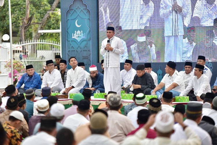 Gubsu Minta Penyuluh Agama Islam Terus Bimbing Umat