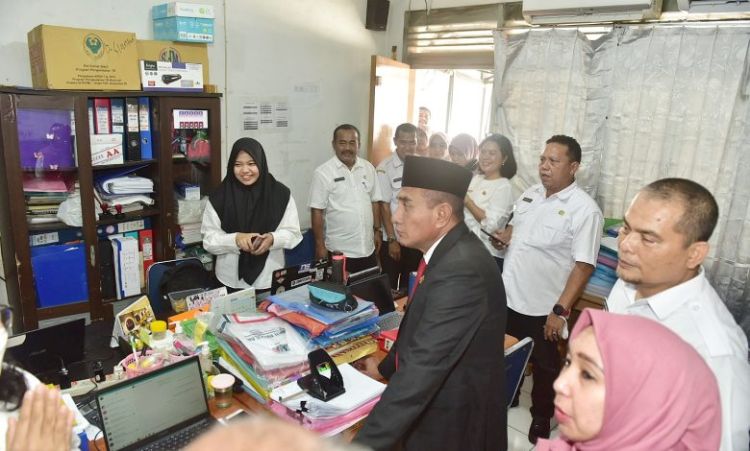 Bisa Hemat Hingga Miliaran Rupiah, Edy Rahmayadi Minta Percepatan Penggunaan Dokumen Digital
