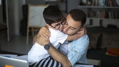 Ini Cara Memperkuat Hubungan dengan Anak