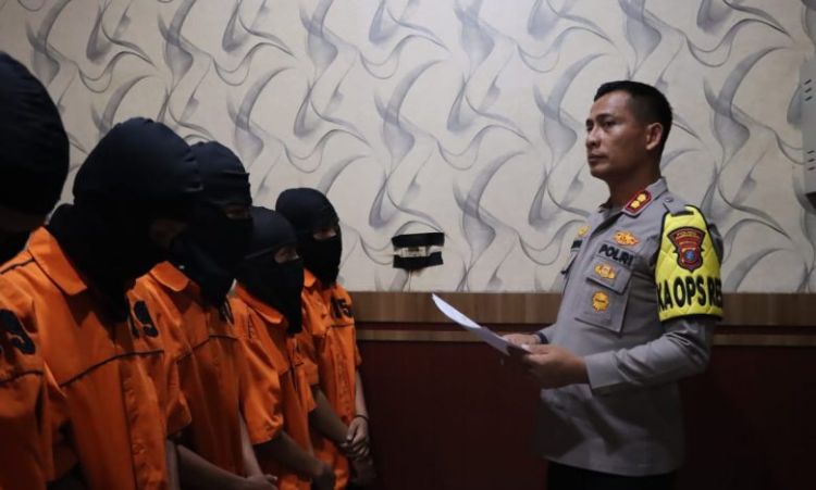 Pelaku Penyerang dan Perusak Angkot di Sicanang Diciduk