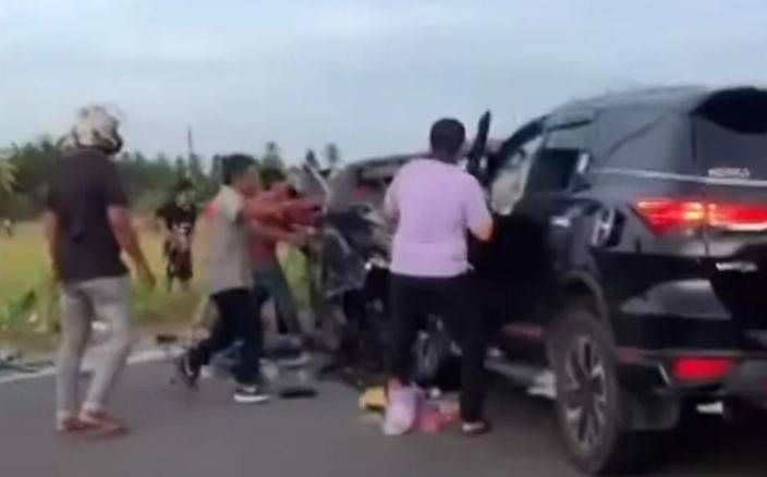 Insiden Tabrakan Maut di Aceh, Fortuner Kontra Mitsubishi Pick Up Disebut Tewaskan 4 Orang