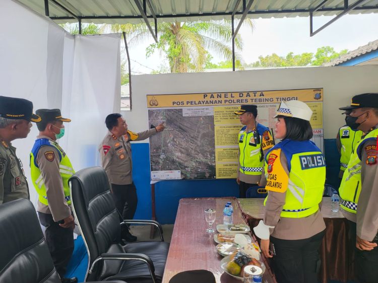 Selama Mudik Lebaran, Truk Sumbu Tiga Dilarang Melintas Jalan Nasional