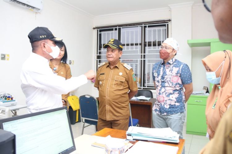 Gubsu Tinjau Pelayanan RSUD, Kondisi Pasar dan Infrastruktur di Perdagangan