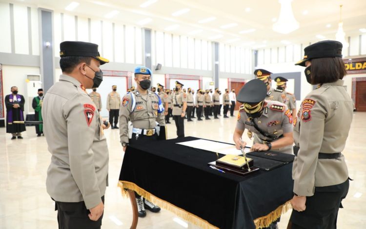 Sertijab 3 Dir Poldasu, Praktisi Julheri Sinaga : Bertindaklah Sebagai Polisi
