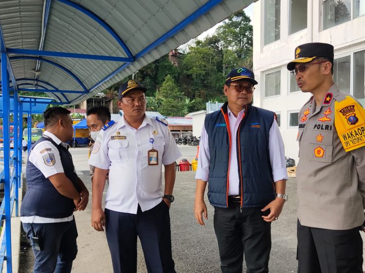 Wakapolda Sumut Tinjau Pelayanan Pelabuhan Penyeberangan Ajibata