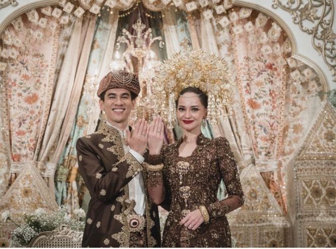 Aktris Enzy Storia Resmi Menikah, Ini Sosok Suaminya