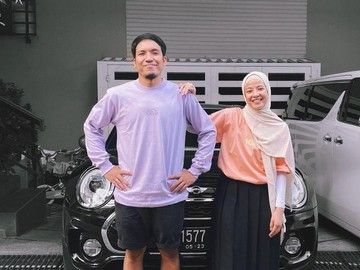 Desta Resmi Gugat Cerai Natasha Rizki