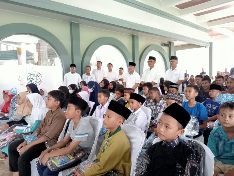 Syukuran Bonus 4 Bulan Gaji, PTPN2 Santuni 75 Anak Istimewa