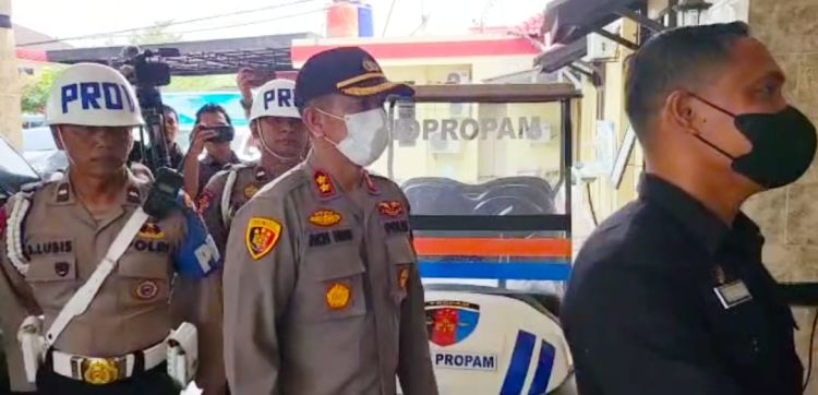 Segini Upah AKBP Achiruddin Sebagai Pengawas Gudang BBM Ilegal