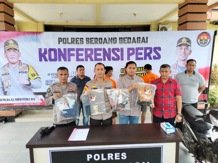 Polisi Ungkap Kasus Pencurian PT Grafika
