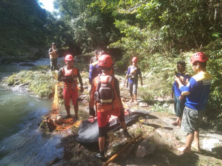 Hilang Selama Tiga hari, Jasad Remaja hanyut di Sungai Lae Kombih Akhirnya Ditemukan