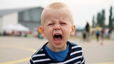 5 Tips Mengatasi Anak yang Sering Marah-Marah agar Lebih Tenang