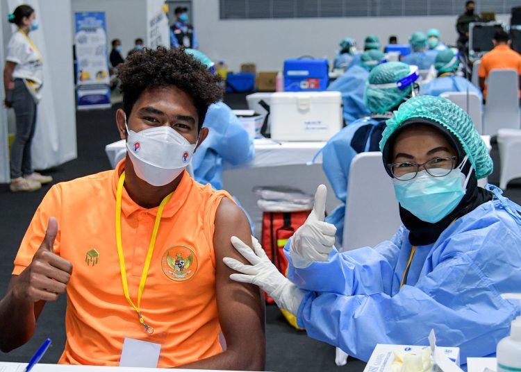Pemerintah Targetkan 50 Persen Orang Dewasa Sehat Divaksinasi
