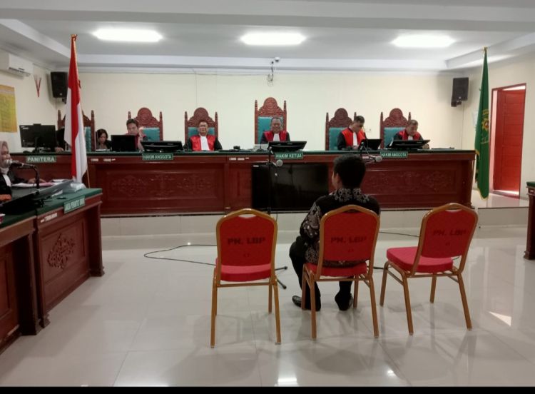 Saksi Menolak Hadir, Sidang Tertunda Beberapa Jam