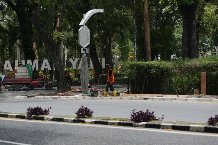 Bobby Akui Proyek Lampu Pocong  Proyek Gagal
