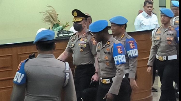 Dipecat dari Polri, Irjen Teddy Minahasa Melawan