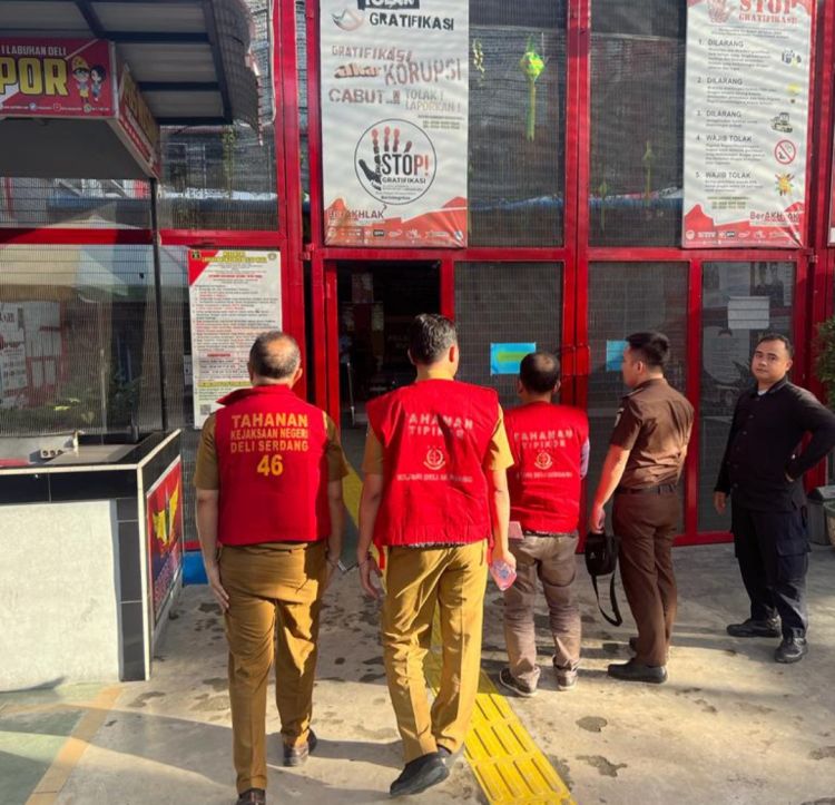 Mantan Kadis Kesehatan Deli Serdang Ditahan Jaksa