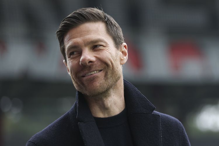 Xabi Alonso Beri Respon Dingin Soal Rumor Bakal Gantikan Carlo Ancelotti di Real Madrid
