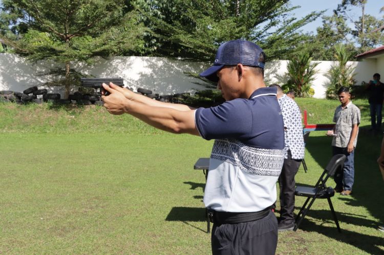 HUT Bhayangkara, Polres Siantar Gelar Olah Raga Menembak Sinergitas TNI-Polri dan Pemko Siantar