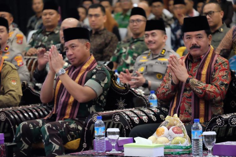 Panglima TNI Jenderal Agus Subiyanto Hadiri Muktamar KAMMI XIII Di NTB