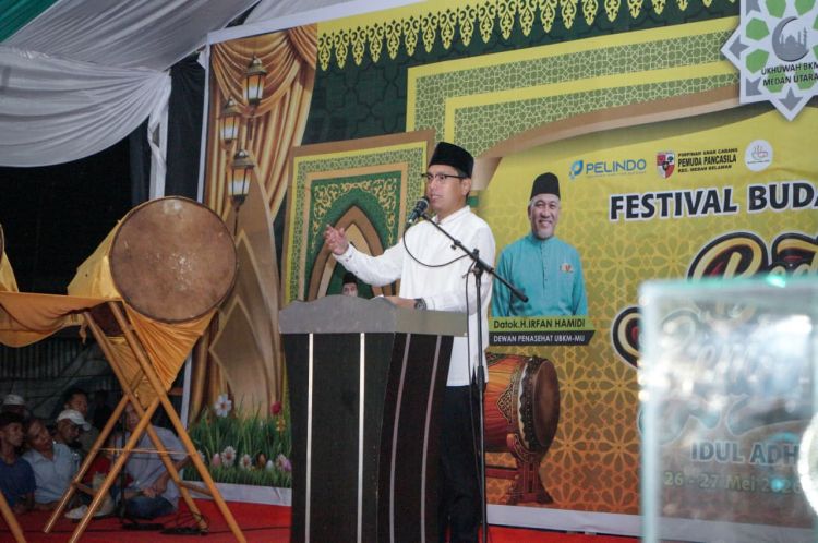 Rico Waas Ajak Warga Hapus Stigma Negatif Belawan, Dalam Gema Takbir