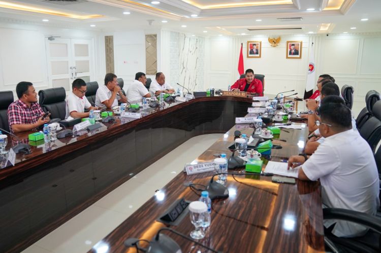 Menpora Dito: PON 2024 Harus Sukses Penyelenggaraan, Sukses Administrasi dan Sukses Prestasi