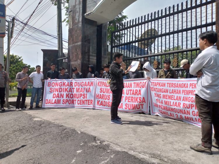 Kejatisu Dinilai Lamban Bekerja, JMM Demo Desak Ditetapkannya Tersangka Kasus Sport Centre