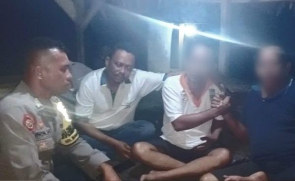 Gara-gara Banyak Gaya, Pria Paruh Baya Kena Bogem