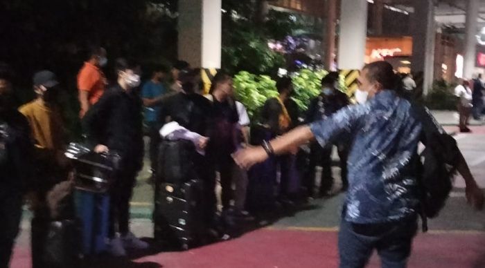 Diduga Ilegal, Keberangkatan Ratusan Calon PMI ke Kamboja Digagalkan Petugas