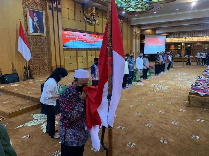 Belasan Eks Anggota Jamaah Islamiyah di Jatim Ikrar Setia NKRI