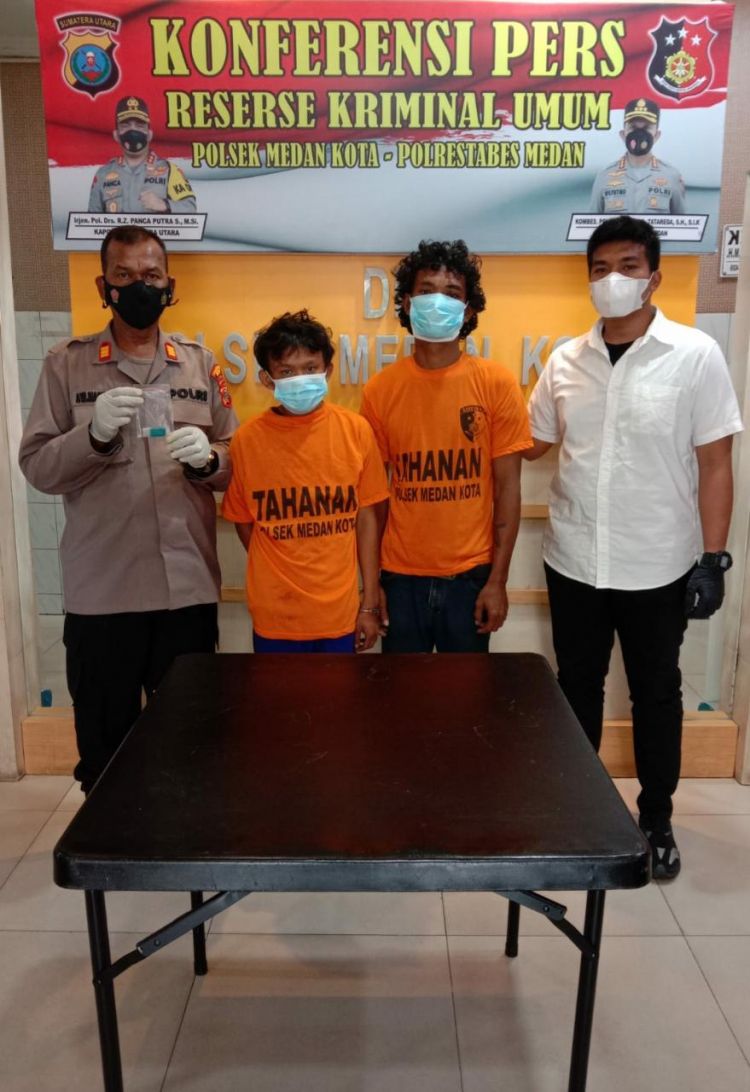 Curi Perkakas di Mobil Parkir, Dua Pencari Botot Diamankan