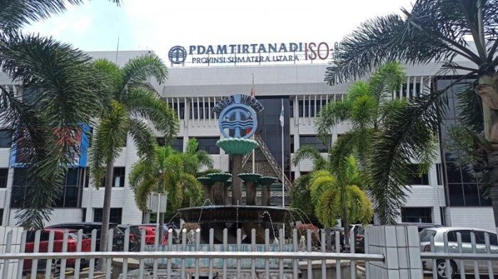 Kesusahan Gegara Air tak Hidup, Warga Simalingkar : Perumda Tirtanadi Tak Beres