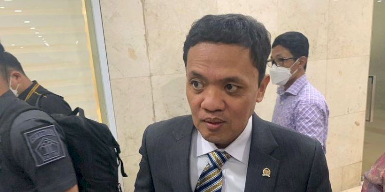 Viral di Medsos ! Gerindra Bakal Copot  Anggota DPRD Aniaya Perempuan