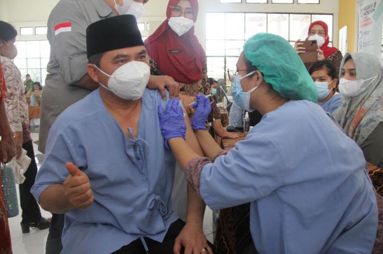 93.508 Nakes Sumut Ditarget Dapatkan Booster Kedua