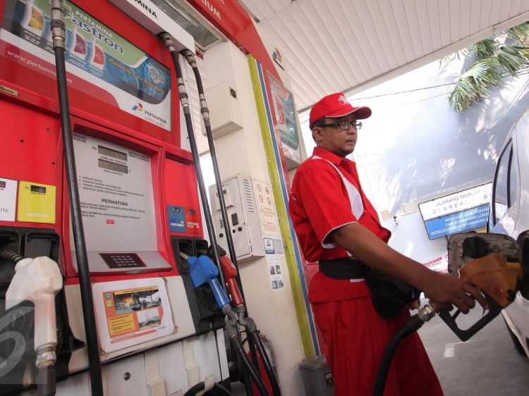 4 Fakta Bansos Rp18 Triliun Cair jika Harga BBM Naik