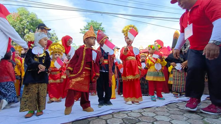 Festival Budaya dan Sepeda Hias Meriahkan HUT Proklamasi ke 77 di Kelurahan Amplas