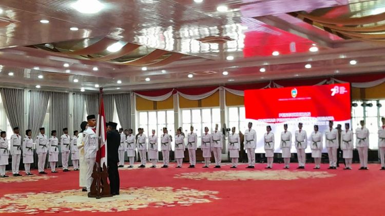 Kukuhkan Kukuhkan 70 Paskibraka Sumut, Ini Pesan Gubernur Edy