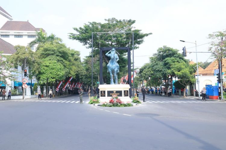 Kapolri Resmikan Patung M Jasin di Surabaya, Abadikan Sejarah Polisi Istimewa