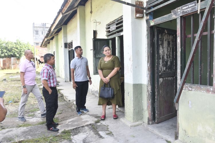 Pangdam I/BB Tinjau Rumdis Prajurit Yonarmed 2 yang akan Direhab