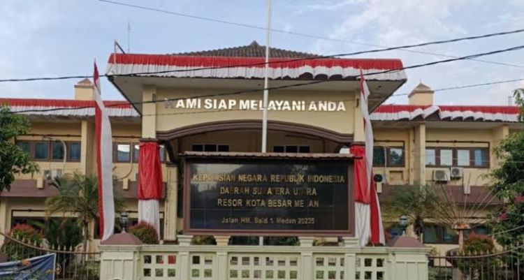 Diduga Selingkuh Dengan Kepling, Oknum Polisi Dilaporkan Istri