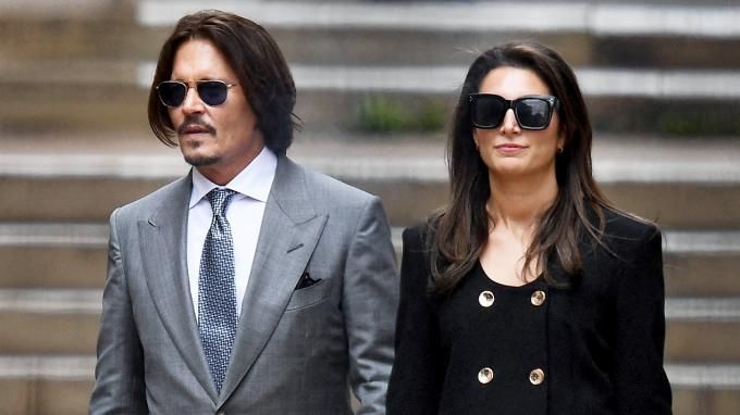 Johnny Depp Diisukan Jalani Hubungan Asmara dengan Pengacaranya Joelle Rich