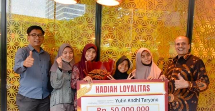 Easy Shopping Ganjar Pelanggan Loyal Hadiah 50 Juta