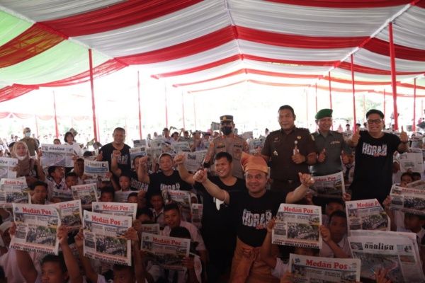 Ribuan Pelajar di Sergai Ikuti Kampanye Gemar Baca Koran Milenial